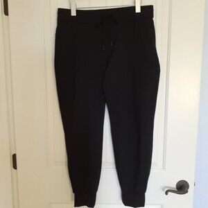 Athleta Flux Jogger 2.0 Black Size L